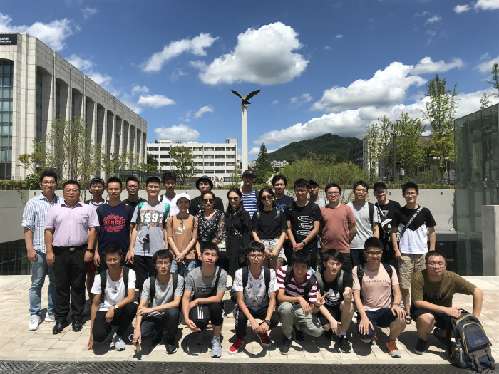 bb贝博艾弗森官方网站-延世大学合照，延世大学会议中心-2018_副本.jpg
